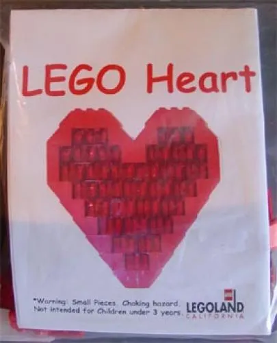 LEGO LLCA08-1 LEGO Heart (Legoland California)