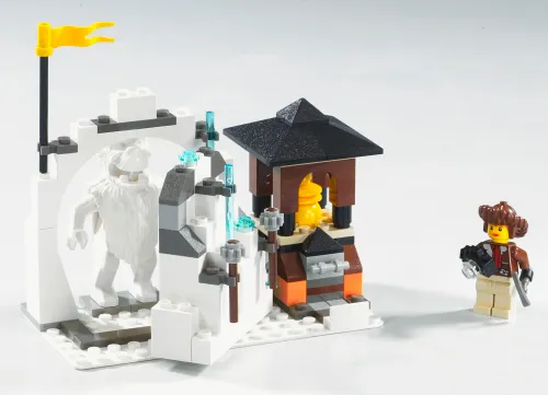 LEGO 7412-1 Yeti's Hideout