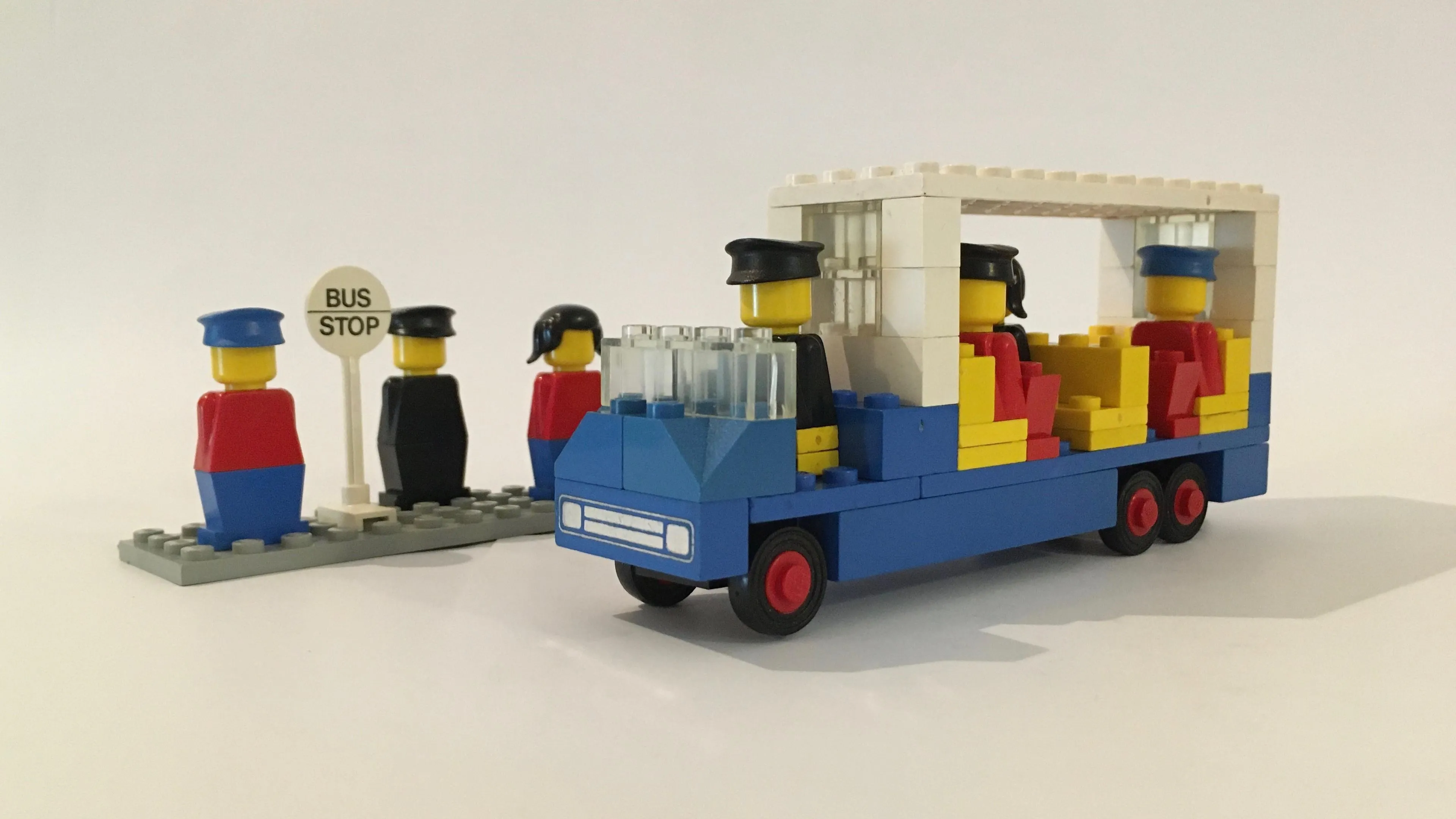 LEGO 696-1 Bus Stop