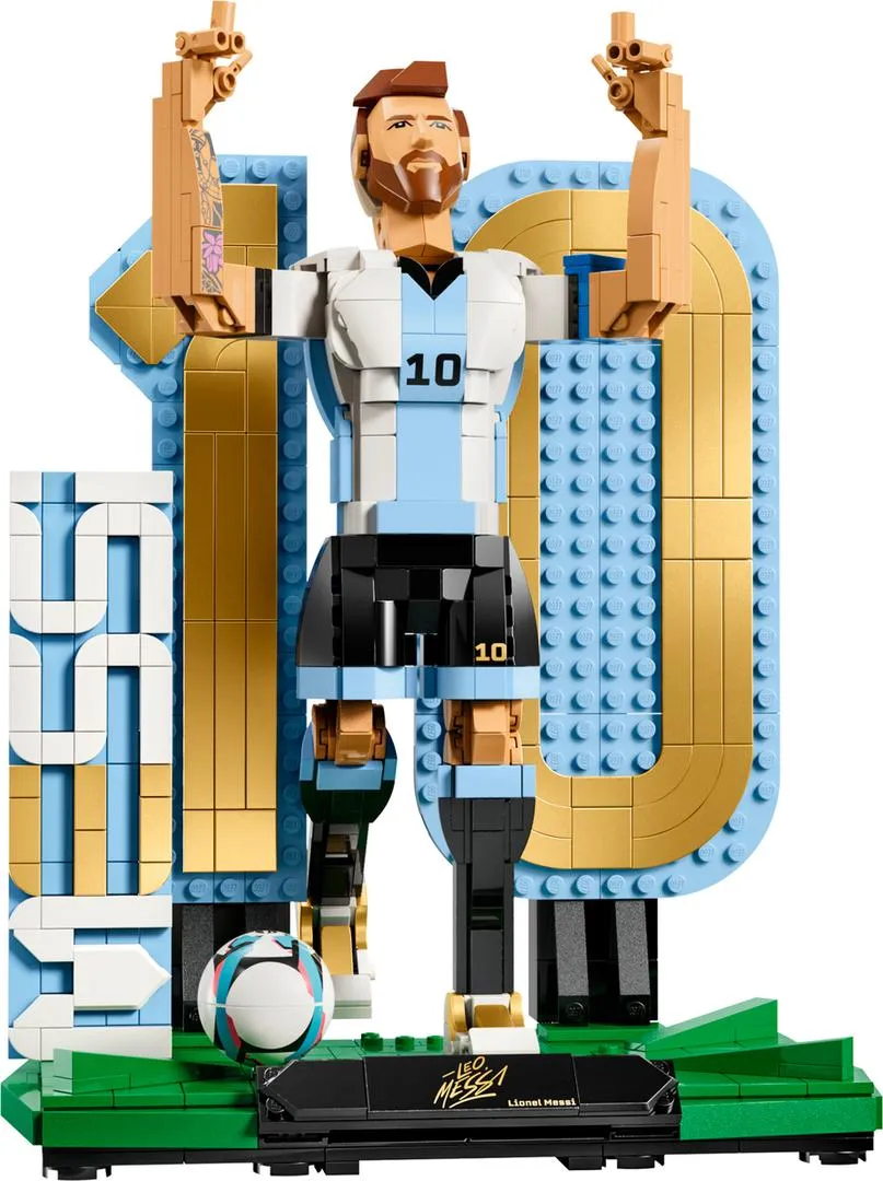 LEGO 43015-1 Lionel Messi – Football Legend