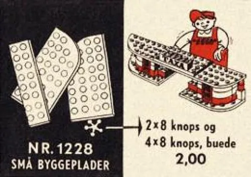 LEGO 1228-2 4 x 8 Curved & 2 x 8 Plates