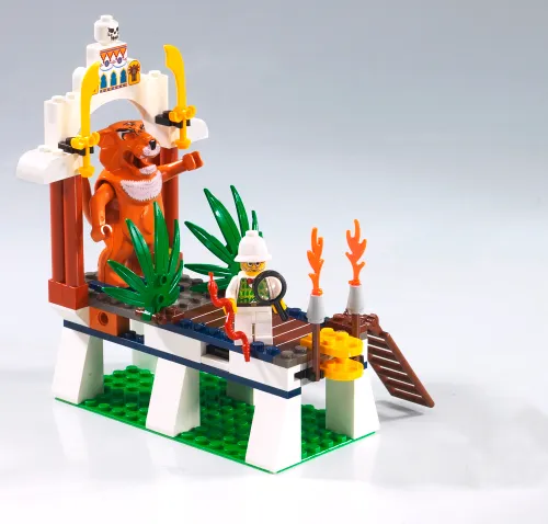 LEGO 7411-1 Tygurah's Roar