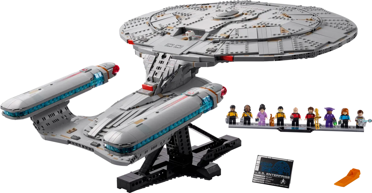 LEGO 10356-1 Star Trek: U.S.S. Enterprise NCC-1701-D