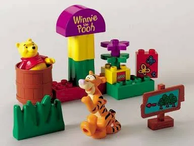 LEGO 2983-1 Pooh and Tigger Play Hide and Seek