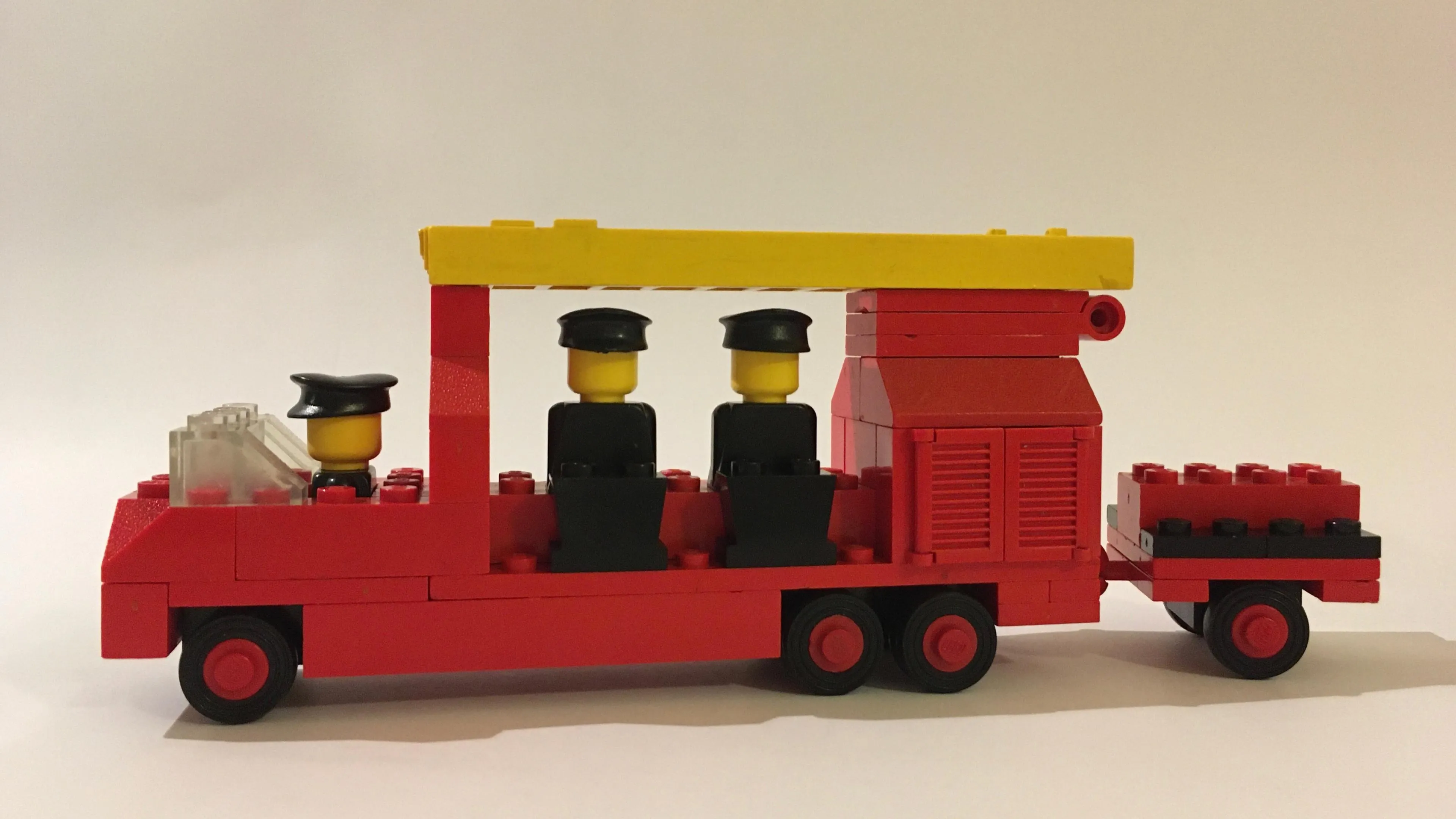LEGO 485-1 Fire Truck