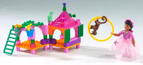 LEGO 5856-1 Paprika and the Mischievous Monkey