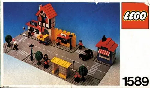 LEGO 1589-1 Town Square