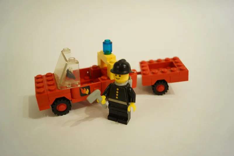LEGO 640-2 Fire Truck and Trailer